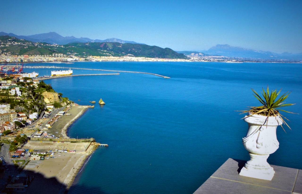 La Terrazza Sul Blu -Vista Mare- Apartman Vietri Kültér fotó